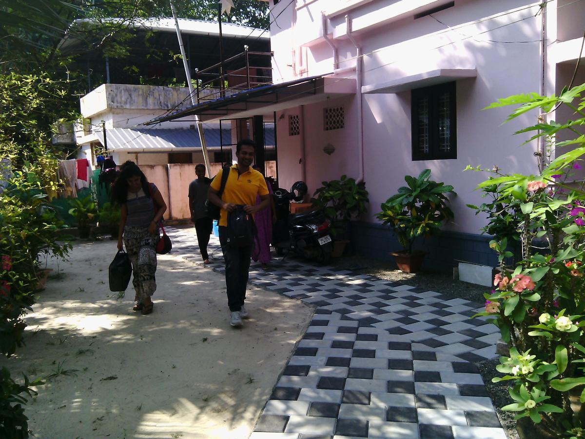 Marari Peace Homestay Mararikulam Exterior foto